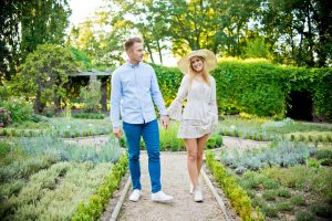 DB sesja narzeczenska Poznan ogrod botaniczny TiAmoFoto 32 300x200 - DB-sesja-narzeczenska-Poznan-ogrod-botaniczny-TiAmoFoto (32)